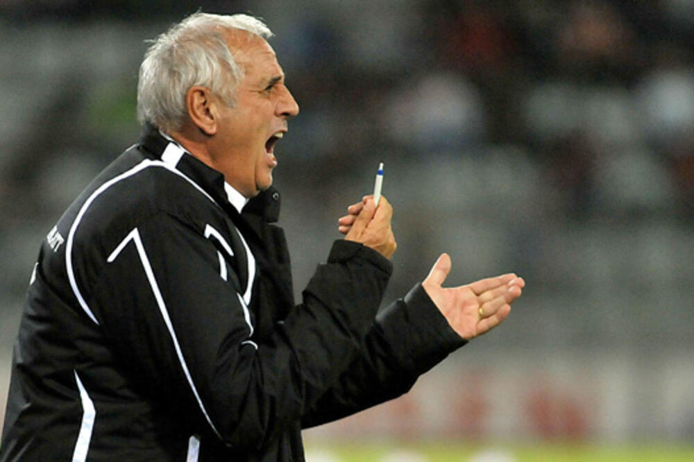 Bernar Šaland, Foto: Fcthun.ch