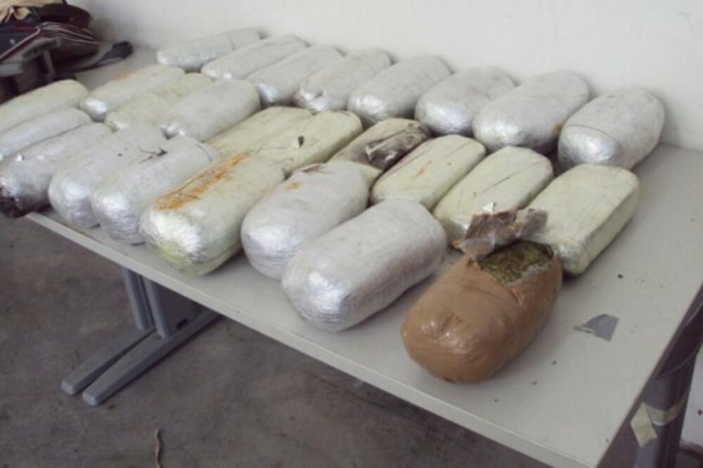 Skank Sukobin, Foto: Uprava policije