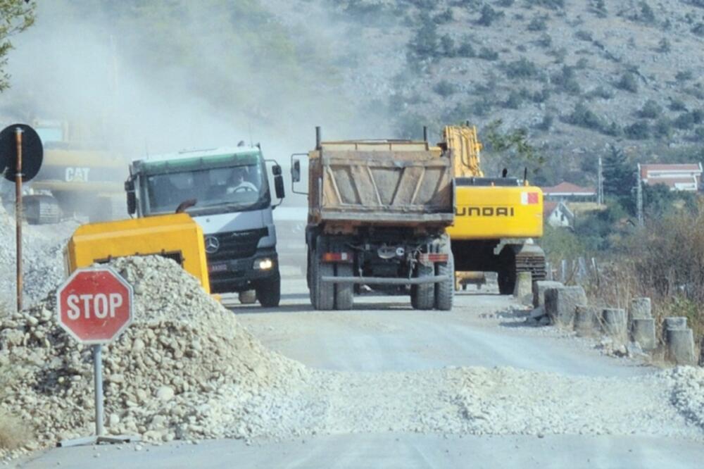 put, Rogami, Foto: Savo Prelević