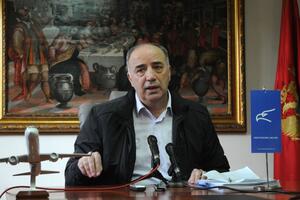 Montenegro erlajnsa na reakciju DRI: Satiru, pa se pravdaju