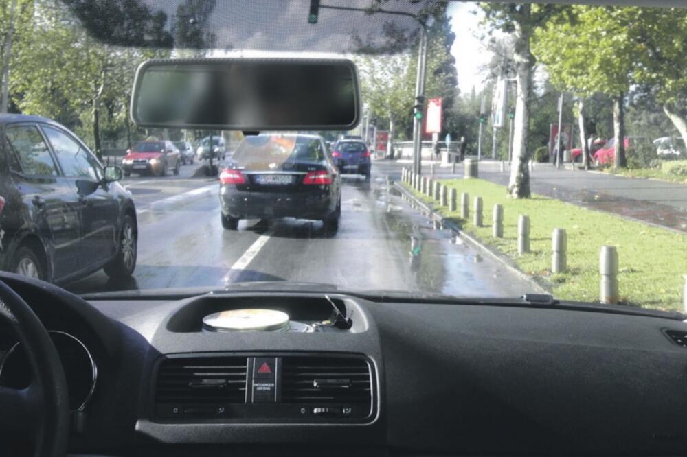 Svetozar Marović, službeno vozilo, Foto: Tina Radulović