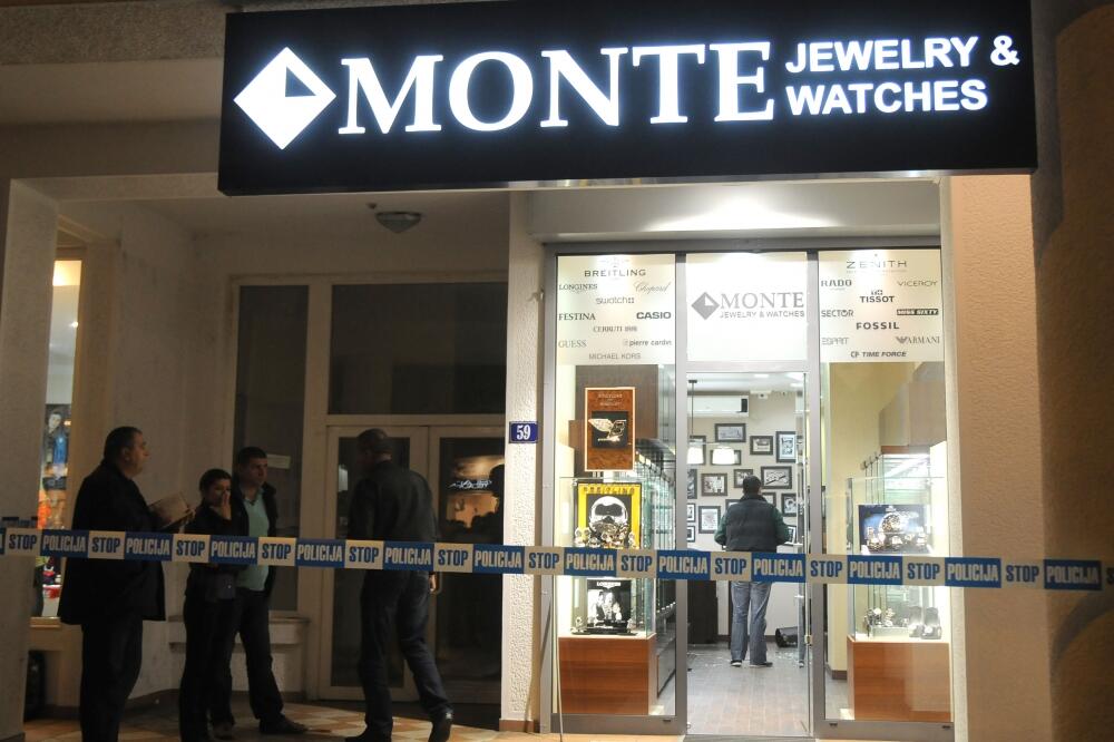 pljačka, prodavnica satova, Monte Jewelry Watches, Foto: Vesko Belojević