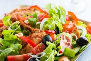 Pileća salata