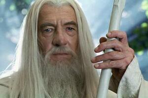 Ser Ijan Mekelen: U karijeri mi je pomoglo to što sam gej