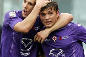 Fiorentina slavila u Đenovi i približila se vrhu