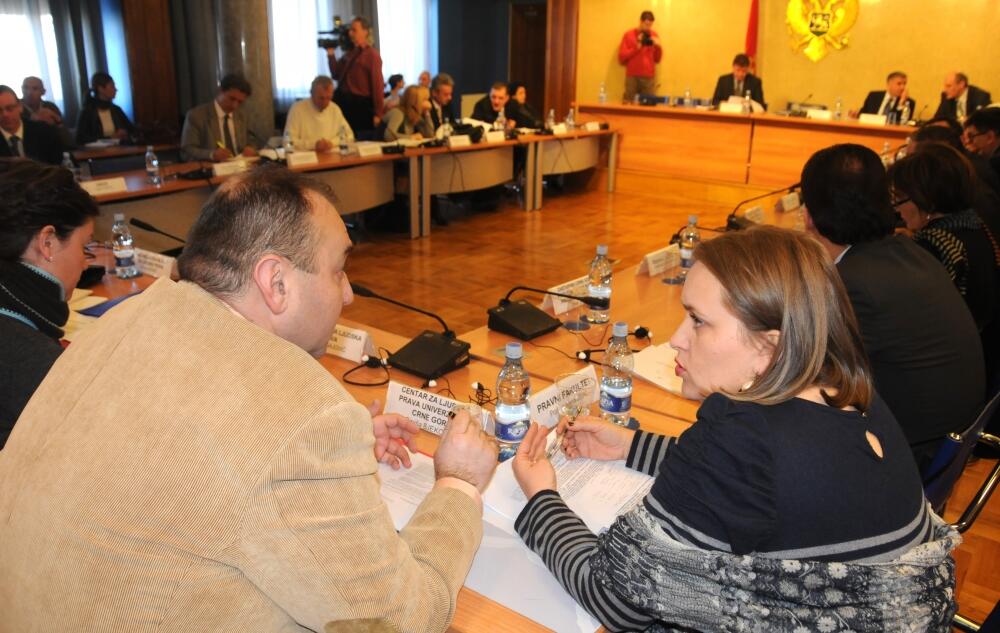 Odbor za ljudska prava