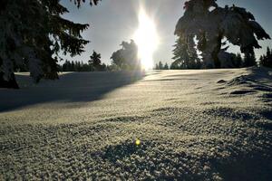 Na sjeveru moguć slab snijeg