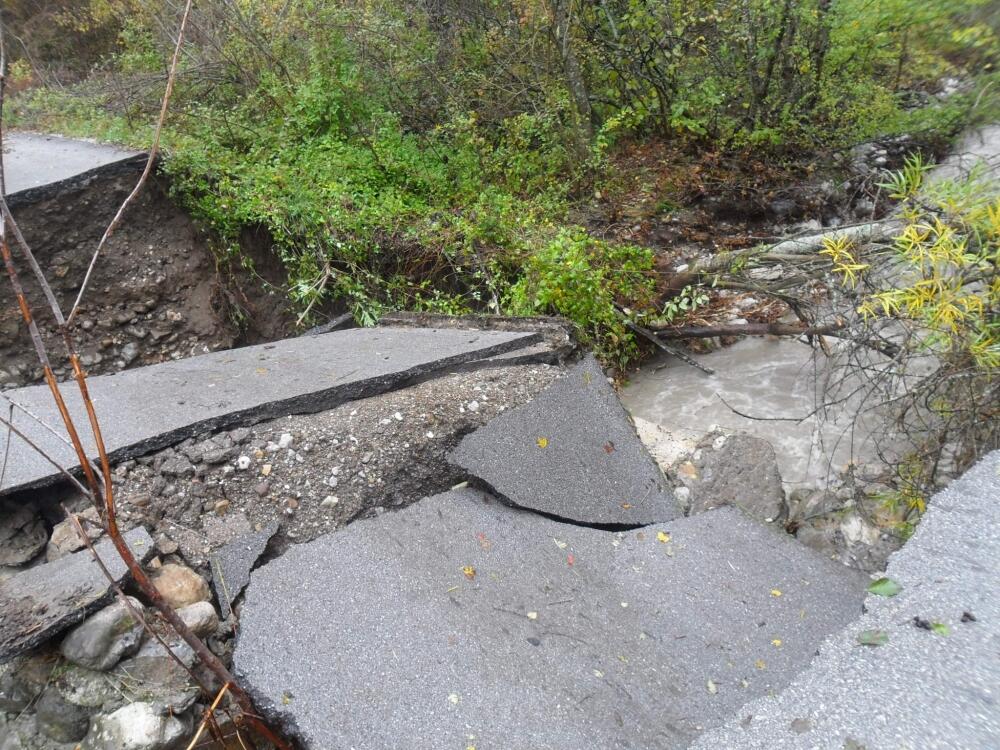 Kolašin nevrijeme Tara, most na Drenjaku