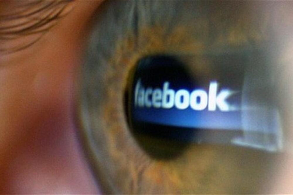 Fejsbuk, Facebook, Foto: Techaddiction.ca