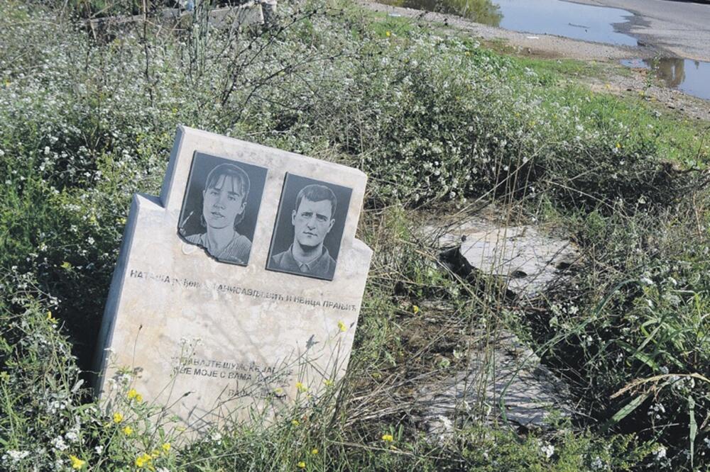 spomen-obilježje, Gornja Gorica, Foto: Luka Zeković
