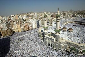 I ove godine više od dva miliona vjernika u Meki
