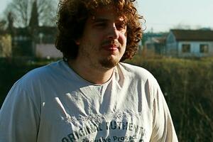 Priveden osumnjičeni za napad na Todora Vujoševića