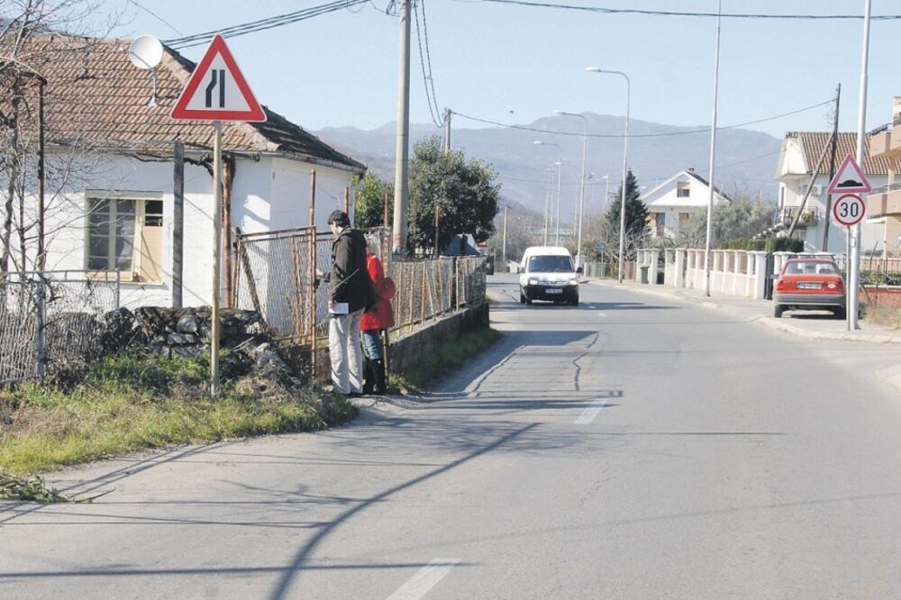 Tološi, Foto: Vesko Belojević