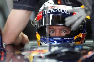 Hamilton i Fetel najbrži na slobodnim treninzima