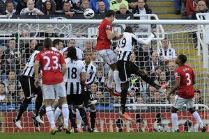 Sigurni Junajted, Fridel nije branio nakon 310 utakmica