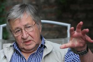 Umro Vojin Dimitrijević