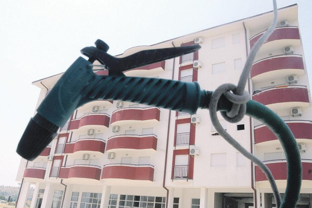 Zgrada "Šofranac", Zabjelo, Foto: Luka Zeković