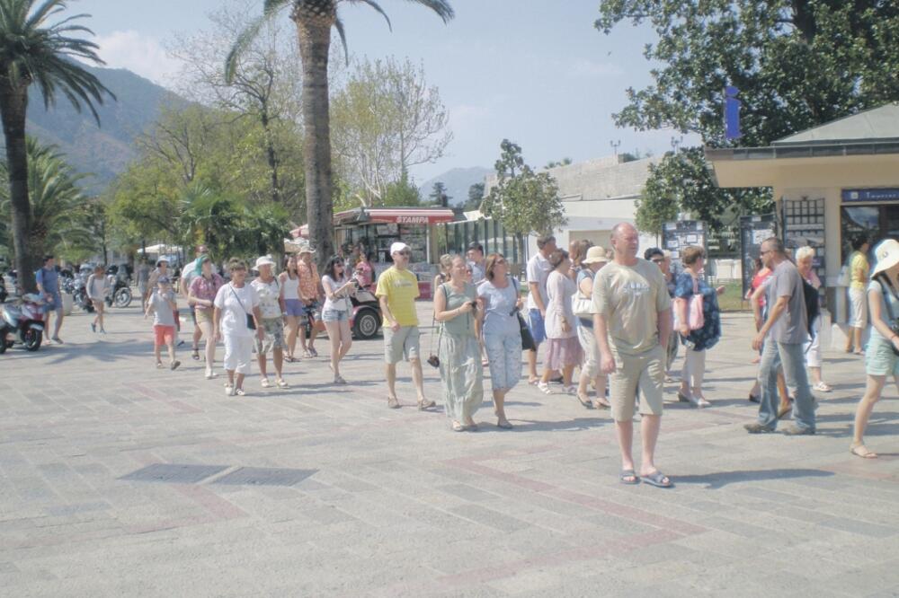 Kotor turisti, Foto: Mirela Hodžić