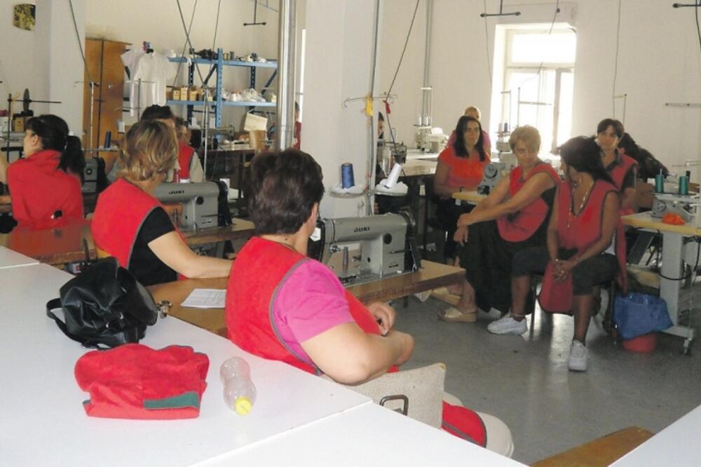 Radnice "Koni konfekcije" Nikšić, Foto: Arhiva "Vijesti"