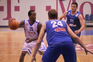 Pala i Karšijaka, Budućnost Voli osvojila prvo mjesto