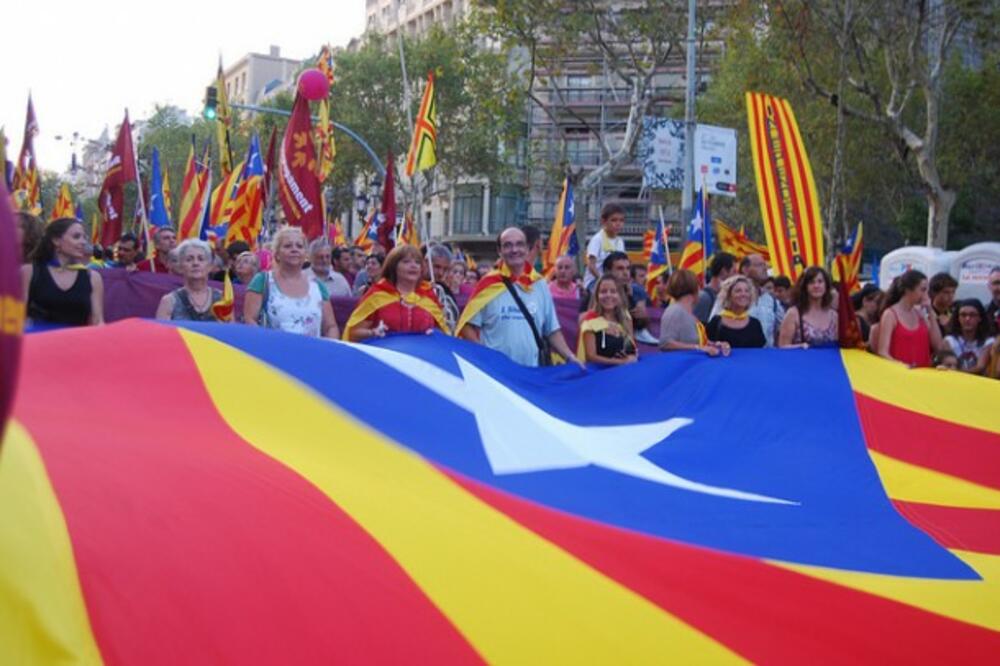 Katalonija, protest, Foto: Worldcrunch.com