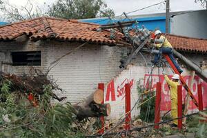 Paragvaj: Olulja odnijela pet života