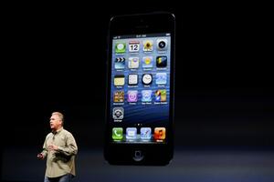 Rekordna prodaja iPhone 5