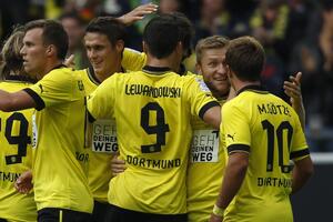 Lagane pobjede Bajerna i Borusije, slavio i Šalke