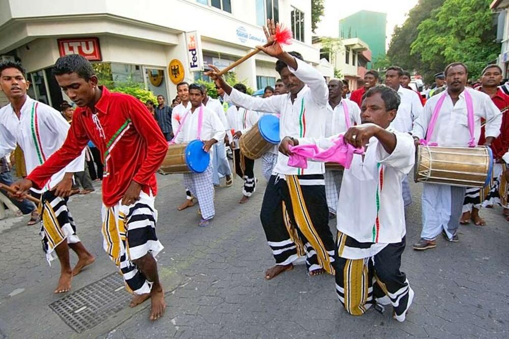 Maldivi, ples, Foto: Twitweb.com