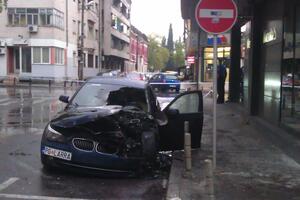 Zapaljen automobil u Ulici Novaka Miloševa