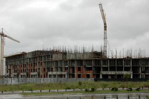 Podgorica: Radnik stradao na gradilištu kod Krivog mosta