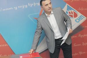 Milić na divlje izgradio 3. sprat