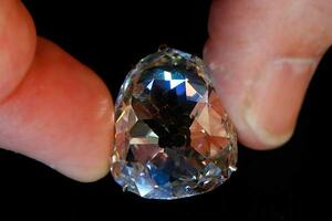 Dijamant u stomaku: Nakon propale krađe - na operaciju