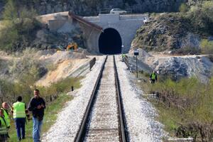 Normalizovan željeznički saobraćaj