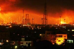 Venecuela: Požar još tinja u rafineriji, vatra "uzela" 41 život