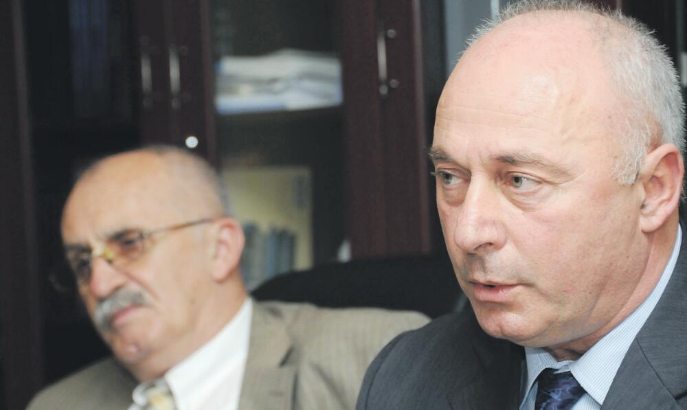 Fond za manjine, Safet Kurtagić, Miroslav Marić