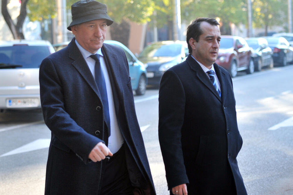 Tužioci Katnić i Čađenović, Foto: Savo Prelević