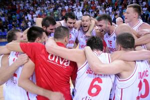 Srušena Estonija, Crna Gora na pragu Eurobasketa