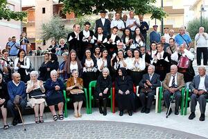 Najstarija porodica na svijetu: 9 braće i sestara imaju ukupno 818...