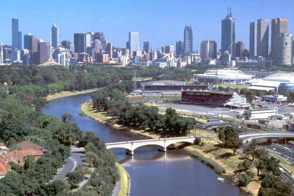 Melburn, Foto: Sabrehq.com