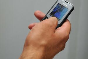 Izrael testira SMS raketnu uzbunu