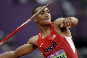 Amerikancu Itonu zlato u desetoboju