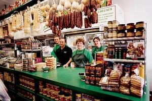 Da bi preživjeli, Italijani troše ušteđevinu