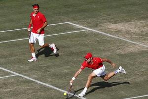 Federer i Vavrinka ispali u drugom kolu dubla