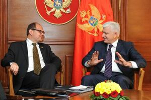 Šmit: Njemačka će nastaviti da podržava Crnu Goru