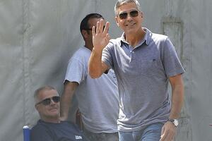 Džordž Kluni snima reklamu za kinesko tržište