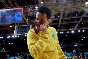 Brazilski džudista dok se tuširao slučajno polomio medalju