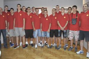 Kadeti poraženi u finalu