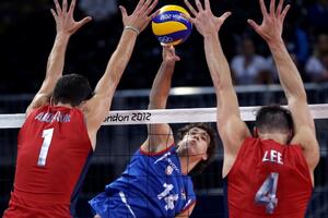 Odbojkaši Srbije izgubili od olimpijskog šampiona