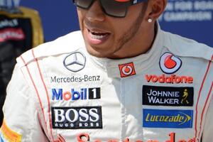 Hamiltonu pol pozicija na Hungaroringu